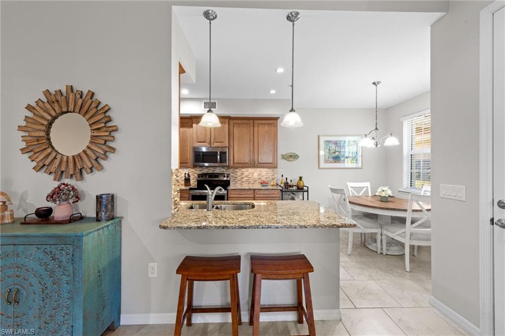 28063 Sosta LN # 1, BONITA SPRINGS FL 34135-9