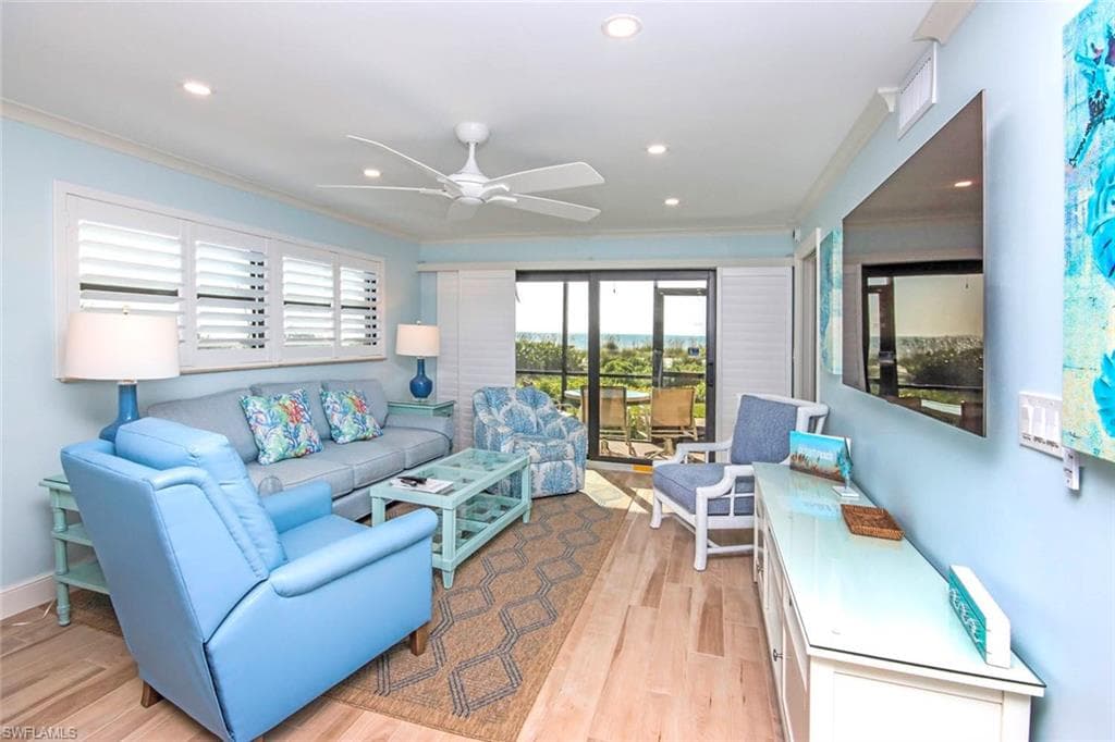2230 Camino Del Mar DR, SANIBEL FL 33957-4