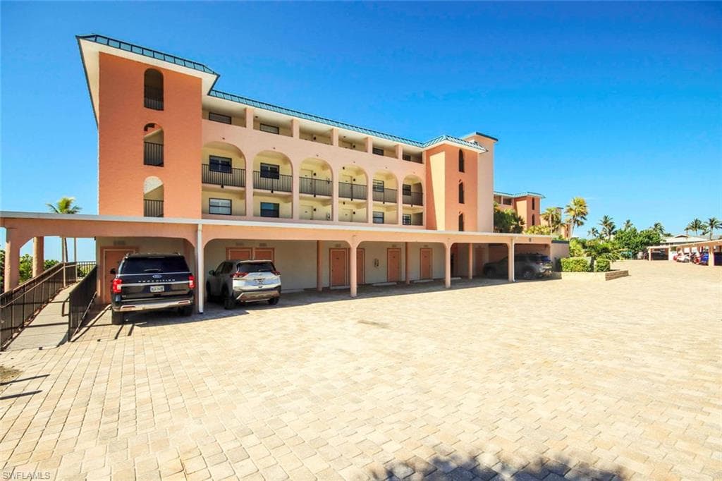 2230 Camino Del Mar DR, SANIBEL FL 33957-34