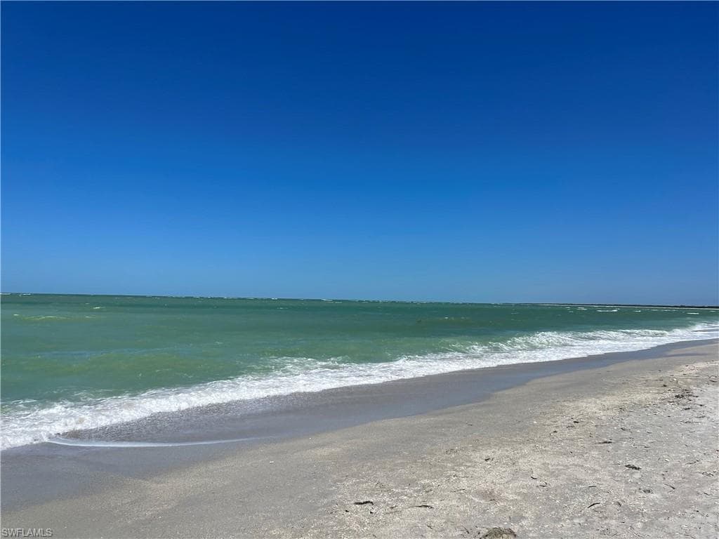 640 Gulf LN # 4, CAPTIVA FL 33924-45