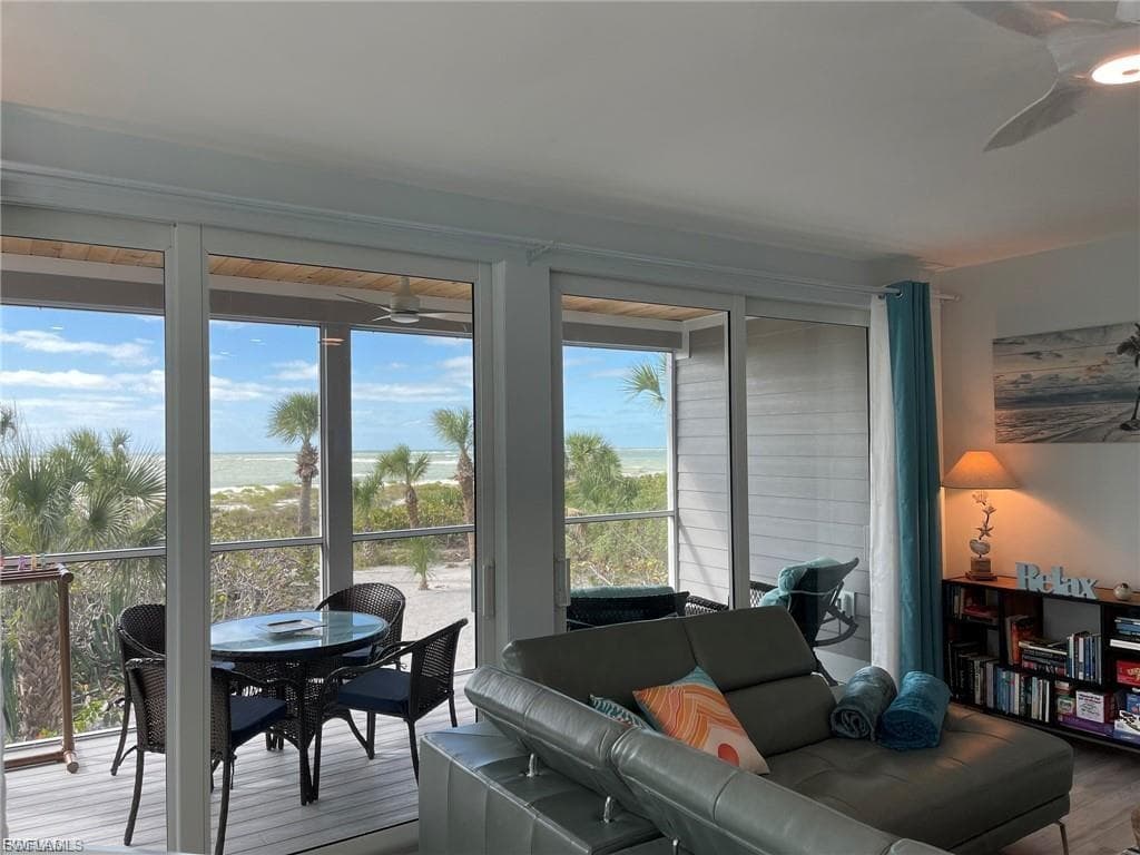 640 Gulf LN # 4, CAPTIVA FL 33924-19