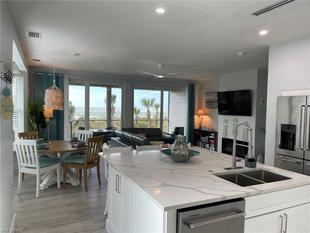 640 Gulf LN # 4, CAPTIVA FL 33924-13