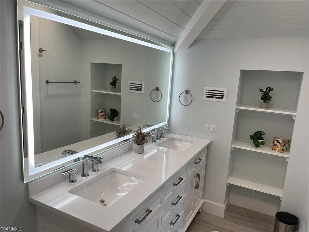 640 Gulf LN # 4, CAPTIVA FL 33924-34