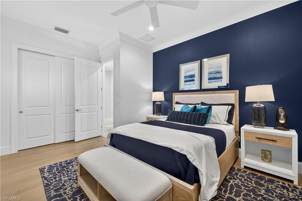 7405 Acorn WAY, NAPLES FL 34119-22