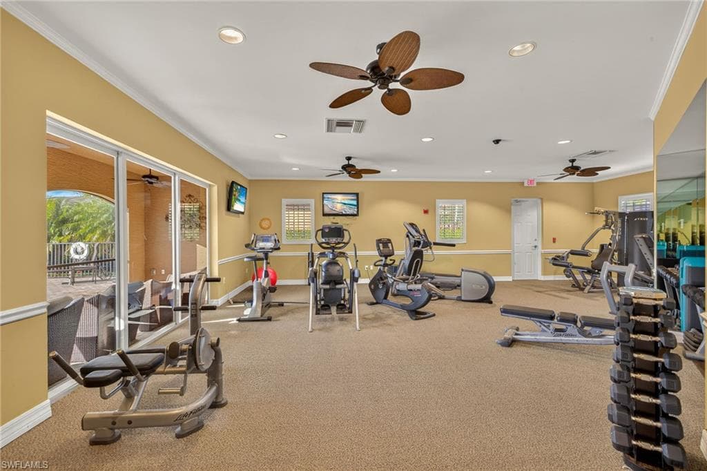 7405 Acorn WAY, NAPLES FL 34119-45