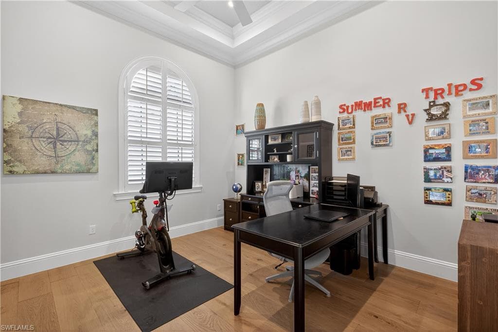 7405 Acorn WAY, NAPLES FL 34119-16