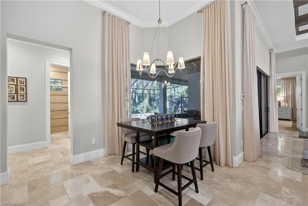 7405 Acorn WAY, NAPLES FL 34119-9