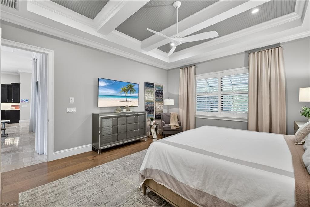 7405 Acorn WAY, NAPLES FL 34119-18