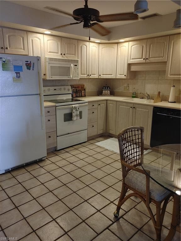 2740 Geary ST, MATLACHA FL 33993-9