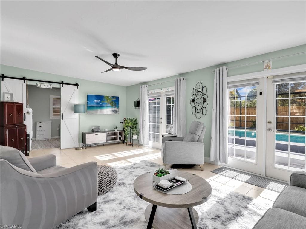 2142 Crystal DR, FORT MYERS FL 33907-17