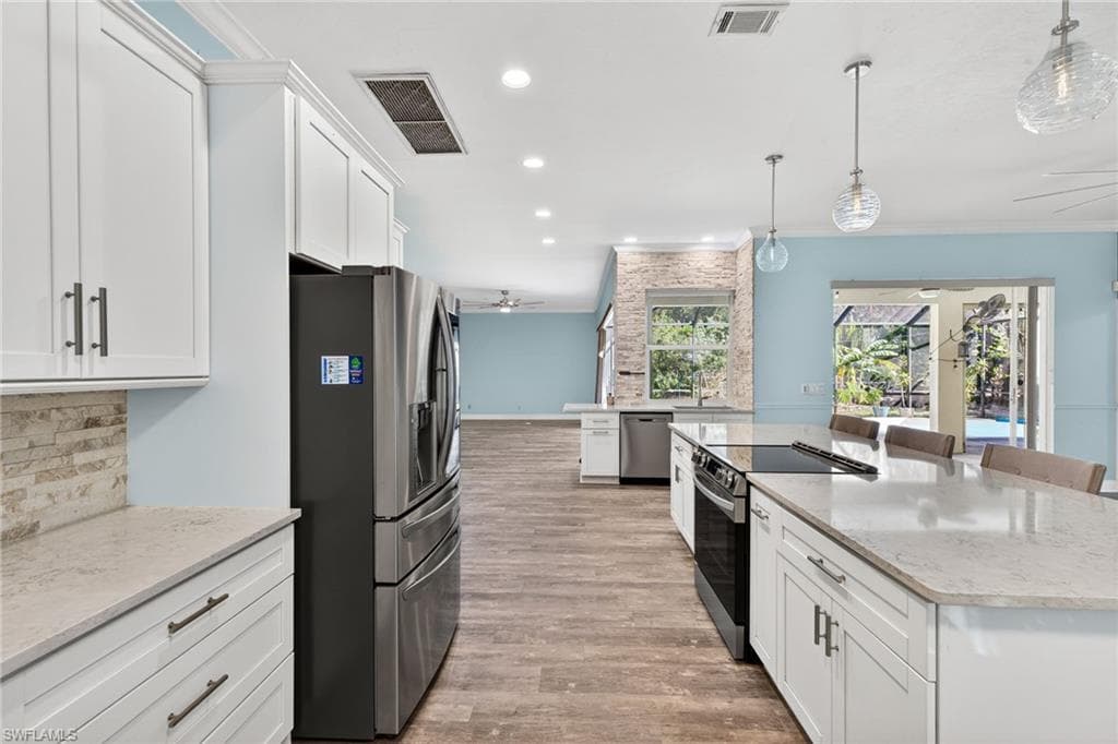 19369 Pine Glen DR, FORT MYERS FL 33967-4