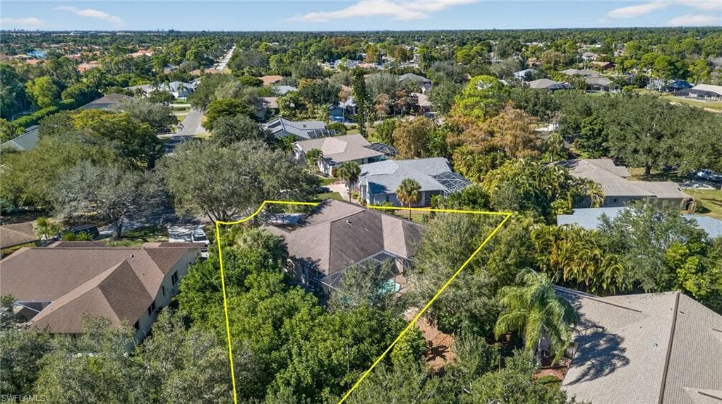 19369 Pine Glen DR, FORT MYERS FL 33967-37