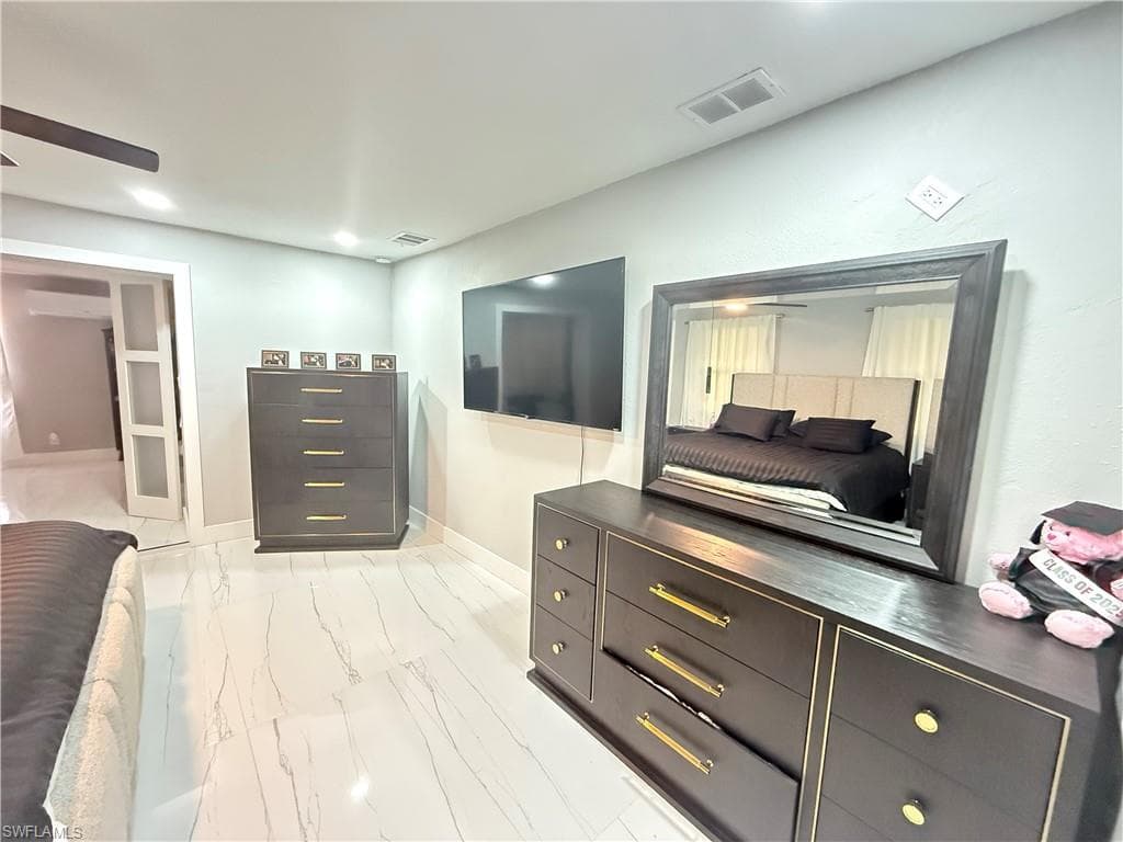 4207 Cindy AVE, NAPLES FL 34112-16