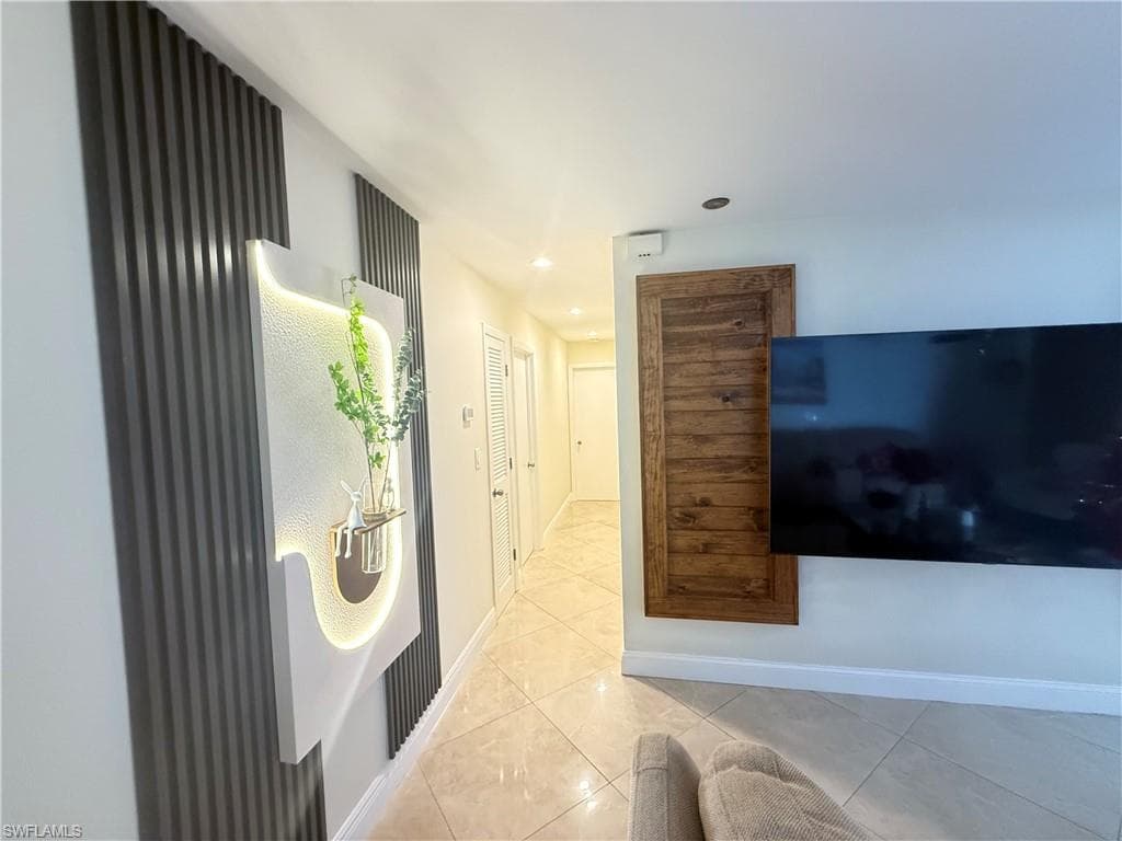 4207 Cindy AVE, NAPLES FL 34112-27