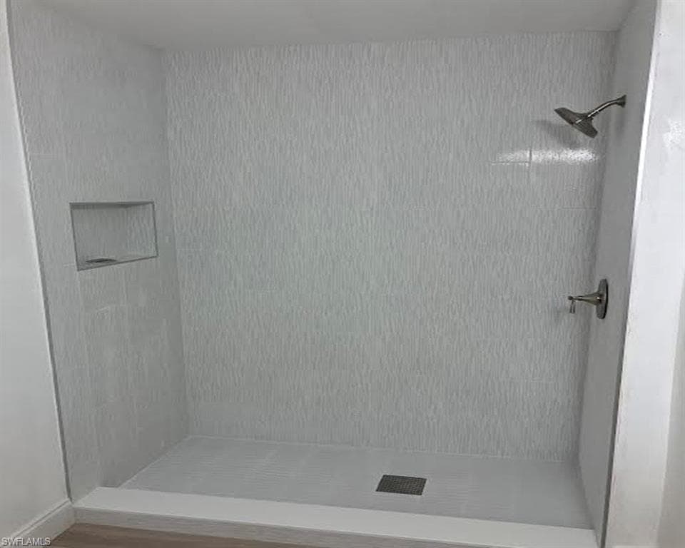 11487 Forest Mere DR, BONITA SPRINGS FL 34135-8