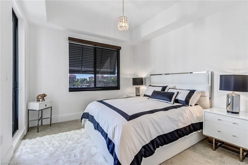 1135 3rd AVE S # 415, NAPLES FL 34102-15