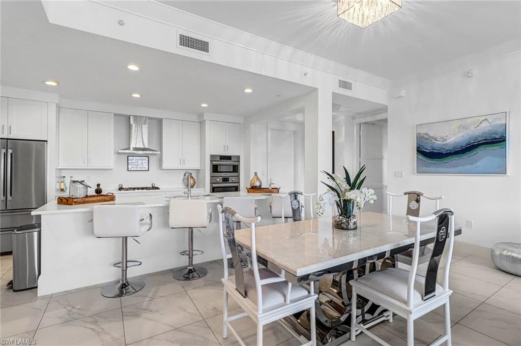 1135 3rd AVE S # 415, NAPLES FL 34102-2