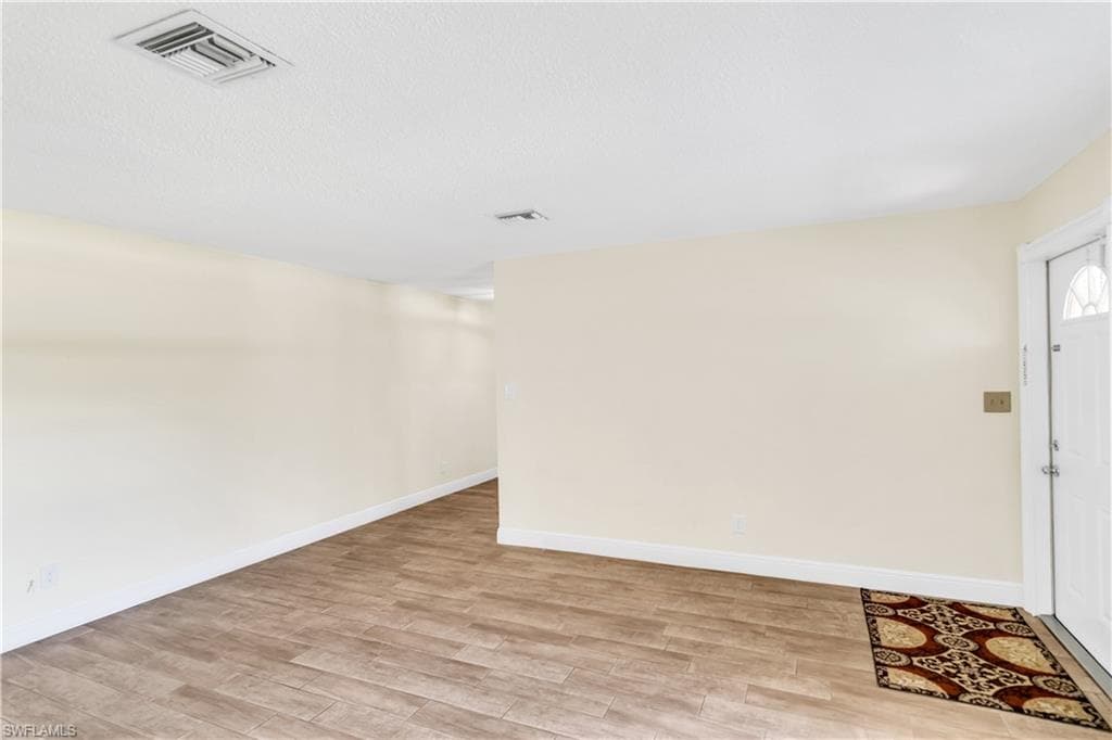 9795 Birr ST, FORT MYERS FL 33919-6