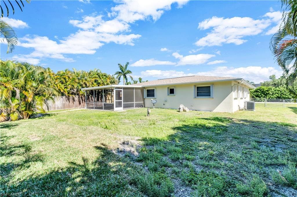 9795 Birr ST, FORT MYERS FL 33919-27