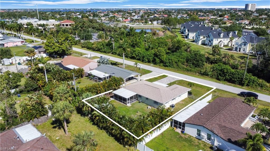 9795 Birr ST, FORT MYERS FL 33919-29