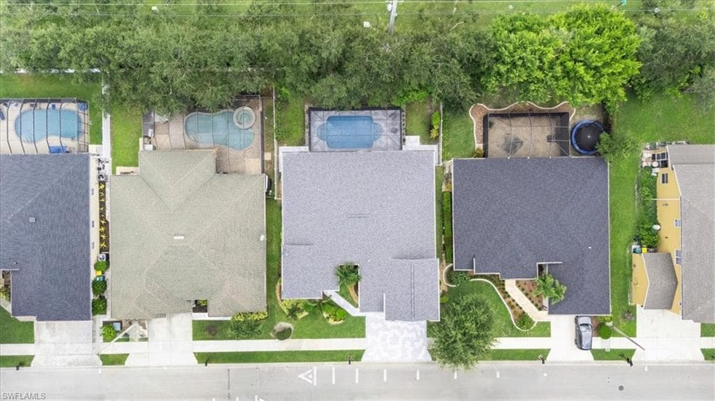 371 Burnt Pine DR, NAPLES FL 34119-47