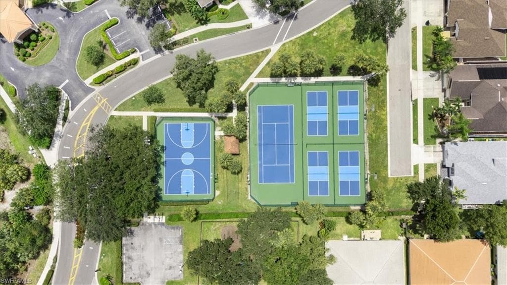 371 Burnt Pine DR, NAPLES FL 34119-43