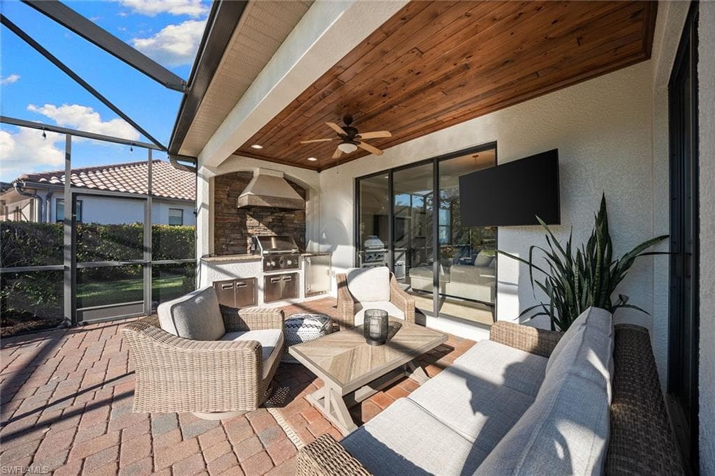 12518 Fenhurst WAY, NAPLES FL 34120-41