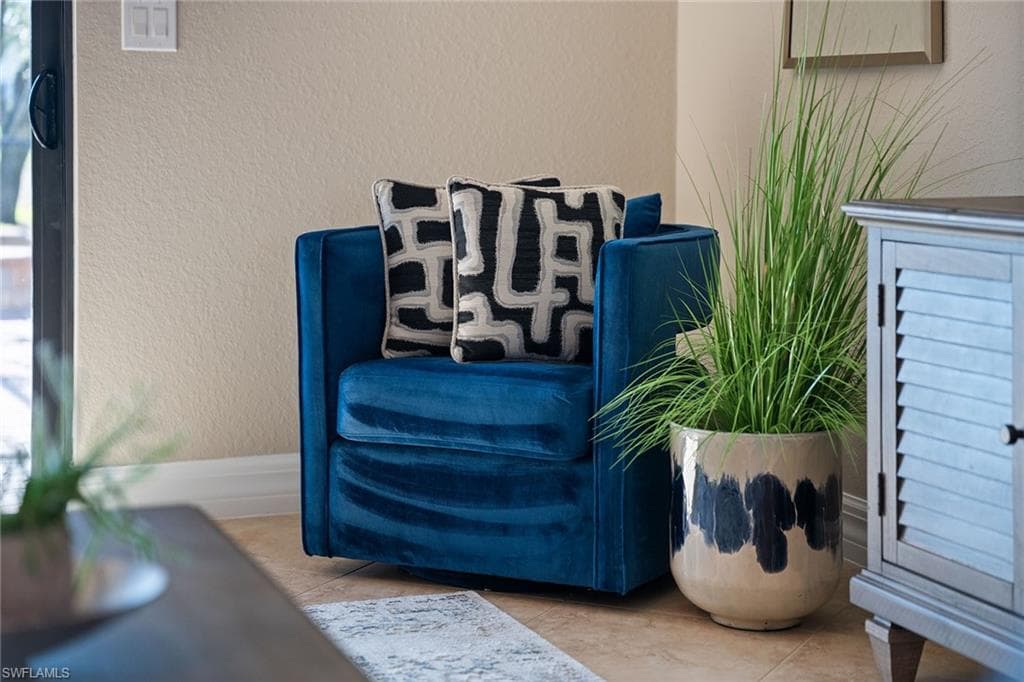 12518 Fenhurst WAY, NAPLES FL 34120-11