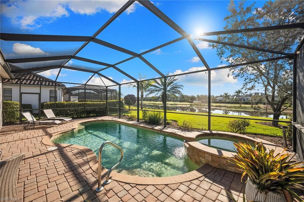 12518 Fenhurst WAY, NAPLES FL 34120-37