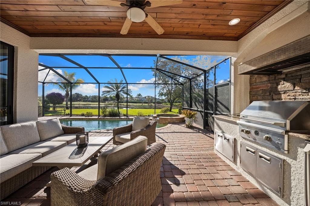 12518 Fenhurst WAY, NAPLES FL 34120-36