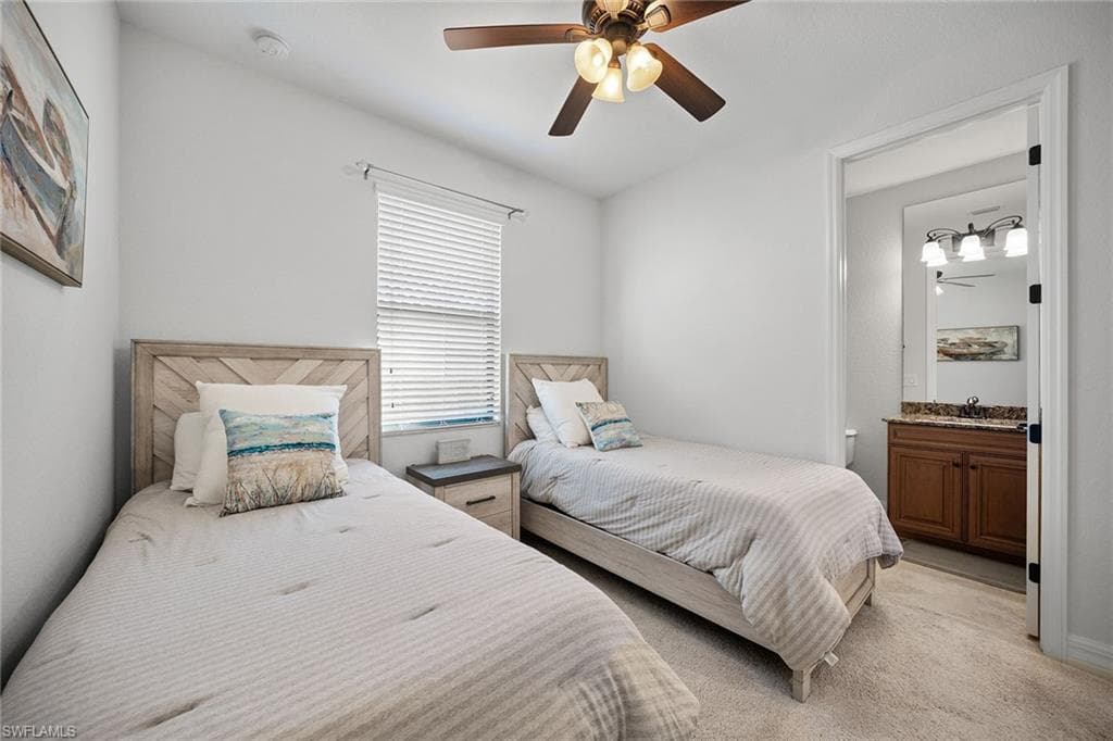 12518 Fenhurst WAY, NAPLES FL 34120-28