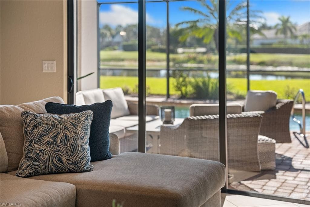 12518 Fenhurst WAY, NAPLES FL 34120-7