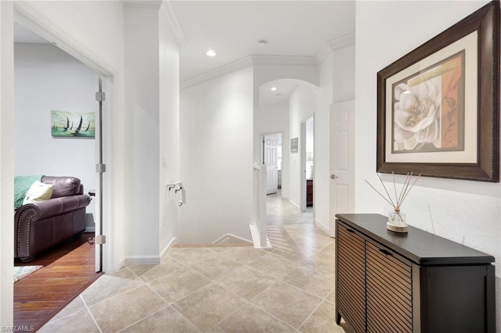 9508 Ironstone TER # 201, NAPLES FL 34120-4