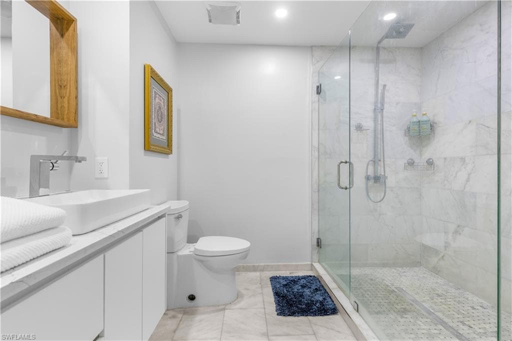 900 Henderson Creek DR # A102, NAPLES FL 34114-7