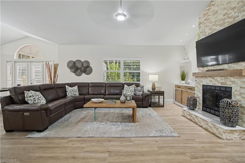 5186 Tallowood WAY, NAPLES FL 34116-16