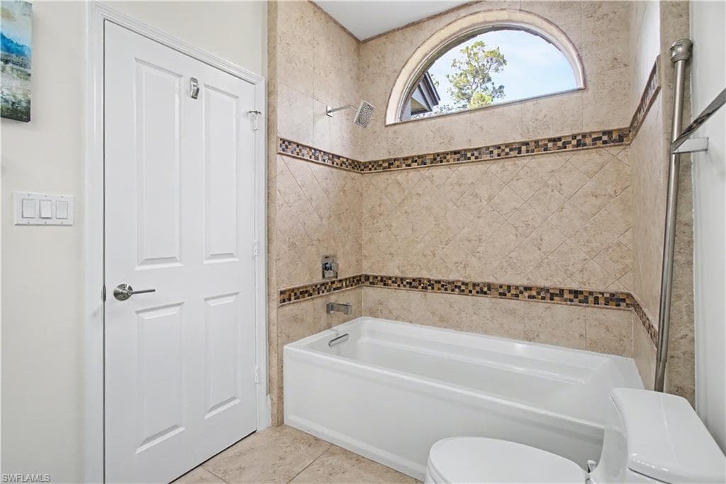 5186 Tallowood WAY, NAPLES FL 34116-29