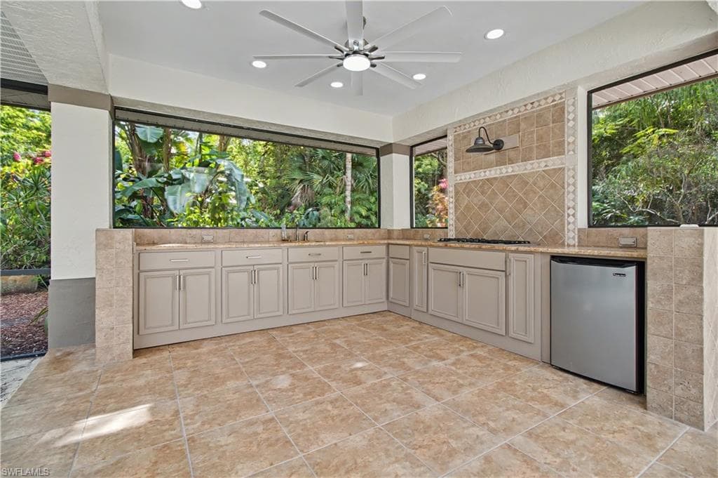 5186 Tallowood WAY, NAPLES FL 34116-40