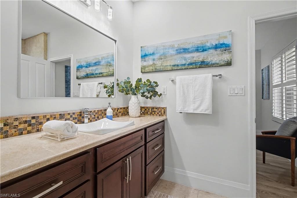 5186 Tallowood WAY, NAPLES FL 34116-28