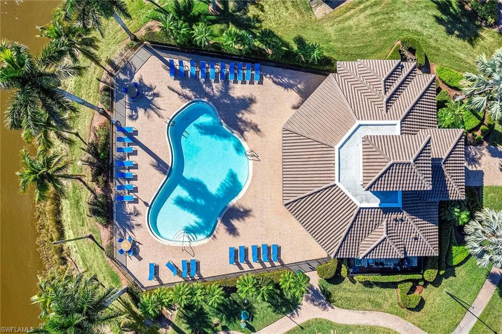 8490 Sumner AVE, FORT MYERS FL 33908-46