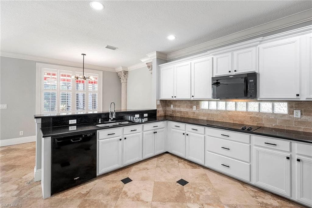 8490 Sumner AVE, FORT MYERS FL 33908-15