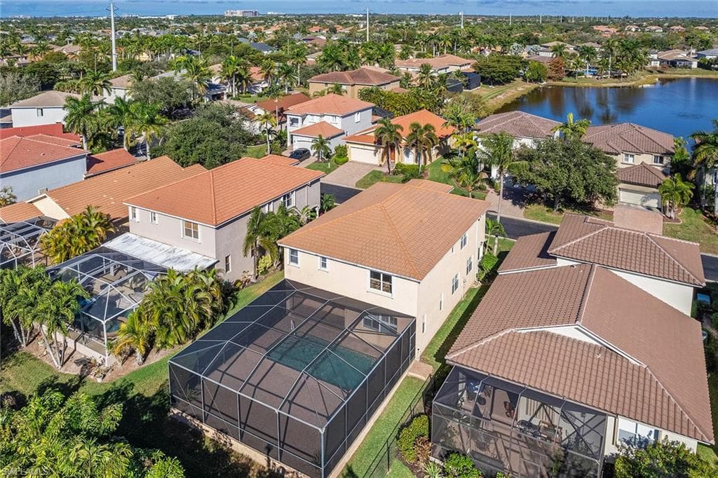 8490 Sumner AVE, FORT MYERS FL 33908-49