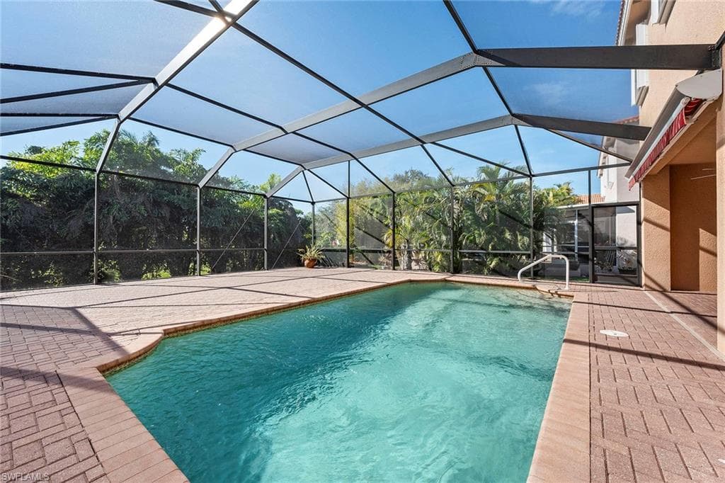 8490 Sumner AVE, FORT MYERS FL 33908-39