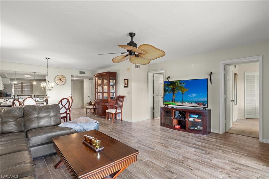 11921 Seabreeze Cove LN # 107, FORT MYERS FL 33908-6