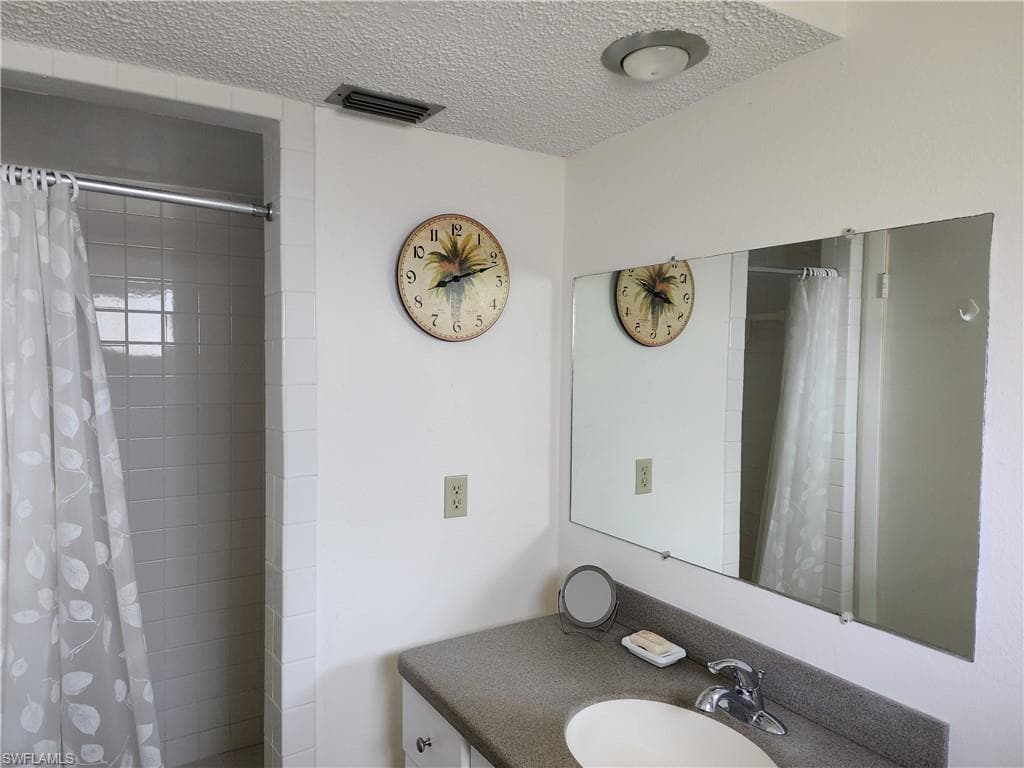 7400 College PKWY # 67C, FORT MYERS FL 33907-21