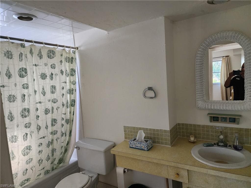 7400 College PKWY # 67C, FORT MYERS FL 33907-27