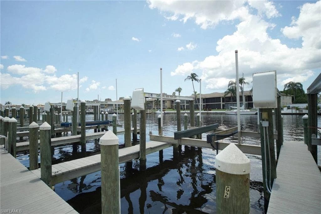 4010 SE 20th PL # 1, CAPE CORAL FL 33904-21