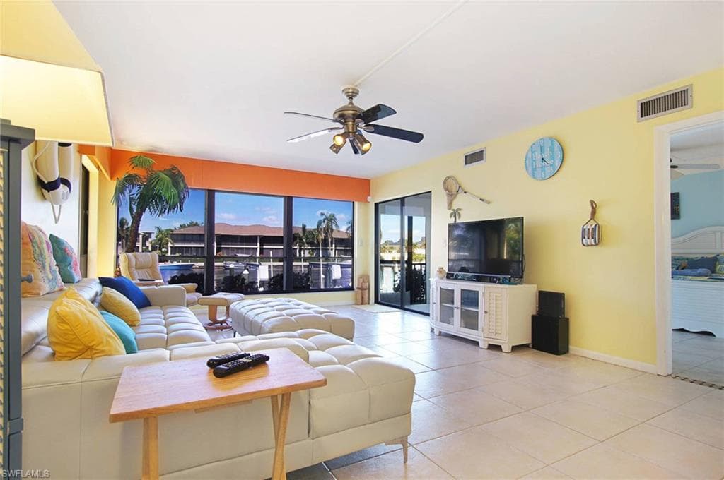 4010 SE 20th PL # 1, CAPE CORAL FL 33904-9