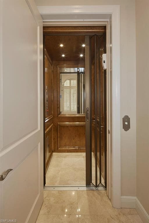 23709 Trevi CT-21