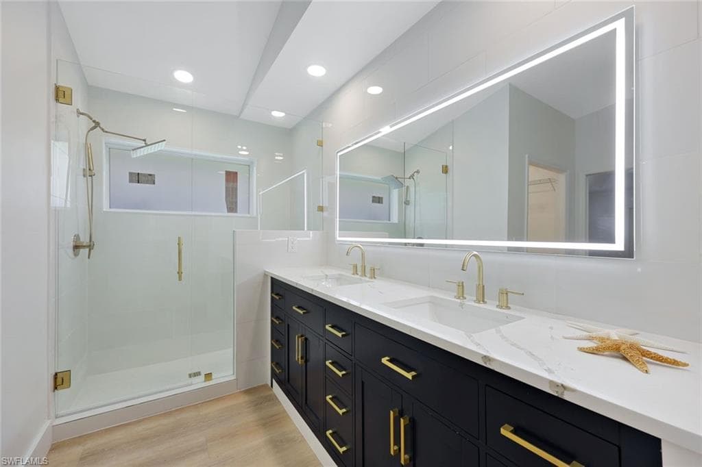 224 Channing CT, NAPLES FL 34110-11