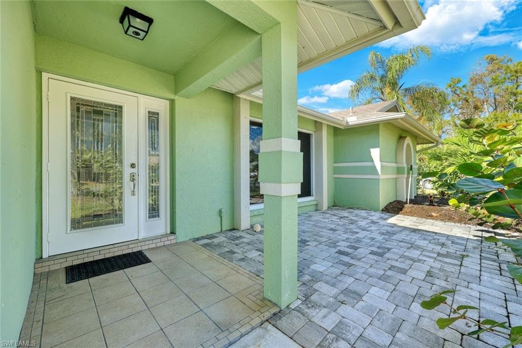 224 Channing CT, NAPLES FL 34110-25